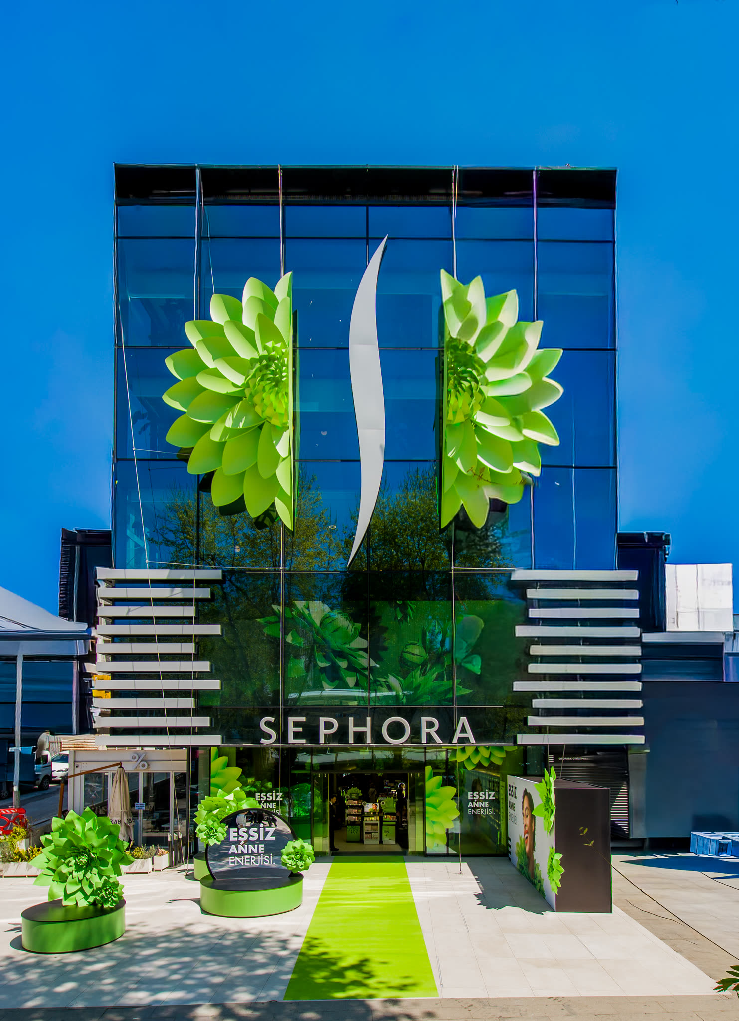Sephora Vitrin Çalışması