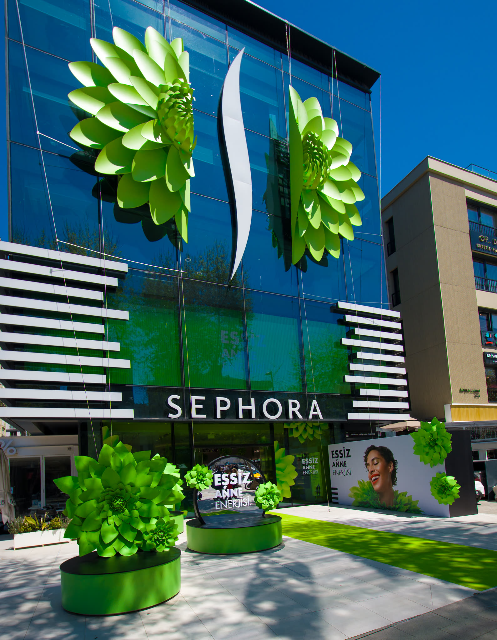 Sephora Vitrin Çalışması